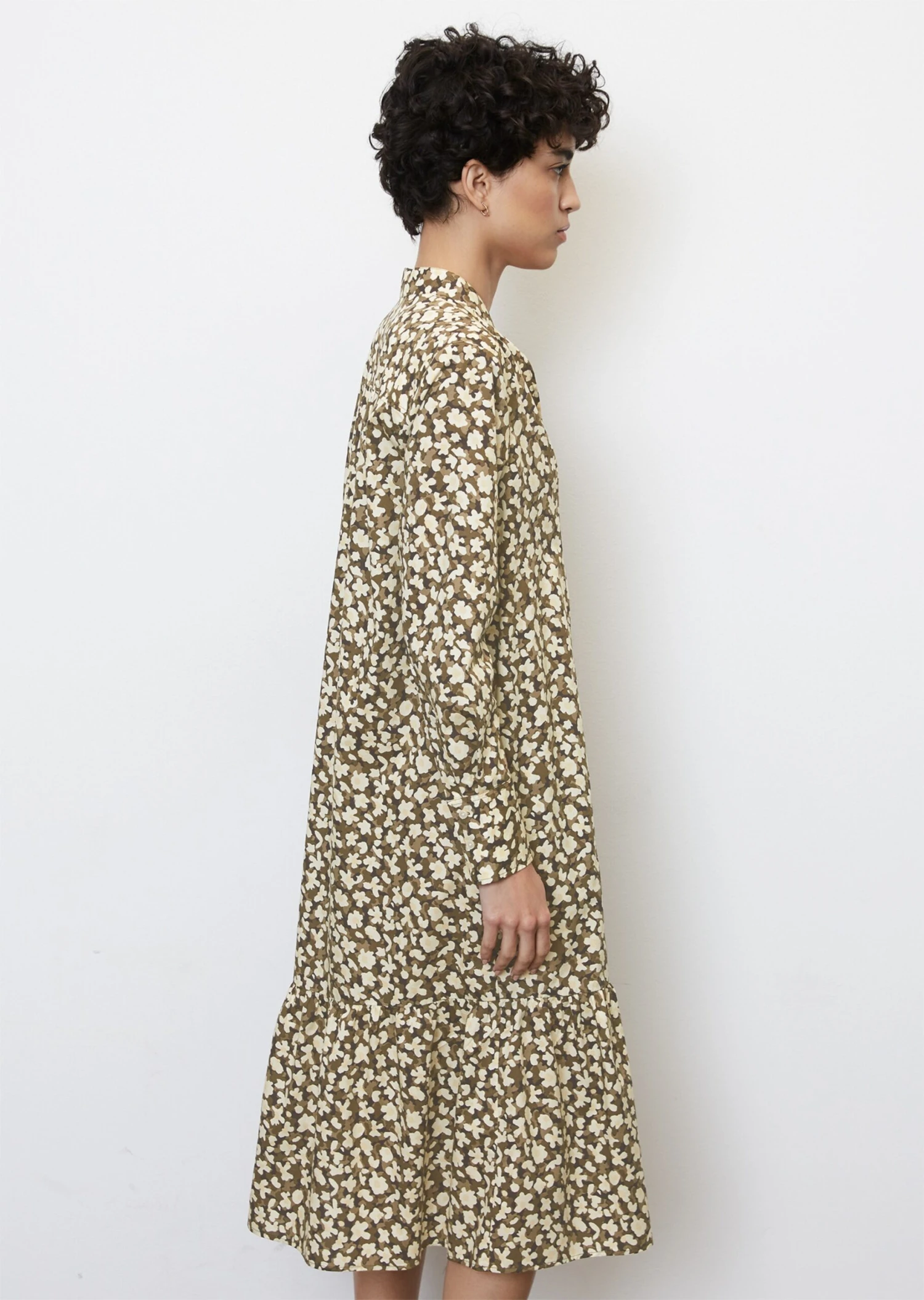 Marc O'Polo Voluminous Dress With Gathered Details Made Of An Organic Cotton/lyocell Blend 8 Marc O'Polo Voluminous Dress With Gathered Details Made Of An Organic Cotton/lyocell Blend – Bild 6