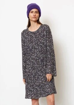 Marc O'Polo Bell Cut Dress In A Cupro/viscose Blend -FashionLust Verkaufs-Shop 07857bd6d51e02203a3cecc948fd3f29