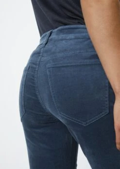 Marc O'Polo LULEA Slim Trousers Made From Stretchy Velvet -FashionLust Verkaufs-Shop 0cf8f9e11d42942fd6d3c0d157116ba6