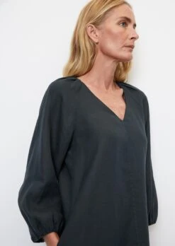 Marc O'Polo Short V-neck Linen Dress In An A-line Design -FashionLust Verkaufs-Shop 122992c991295e30a4e7e8c009099146