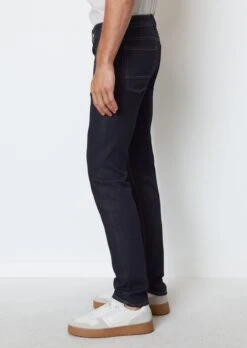 Marc O'Polo SJÖBO Slim Fit Jeans Made From An Organic Cotton Blend 16 Marc O'Polo SJÖBO Slim Fit Jeans Made From An Organic Cotton Blend -FashionLust Verkaufs-Shop 1b0a96e91a0420cd77331e724ae67a99