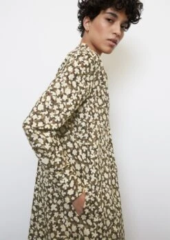 Marc O'Polo Voluminous Dress With Gathered Details Made Of An Organic Cotton/lyocell Blend 15 Marc O'Polo Voluminous Dress With Gathered Details Made Of An Organic Cotton/lyocell Blend -FashionLust Verkaufs-Shop 1eb264f071f859171b4eca97abf409f5