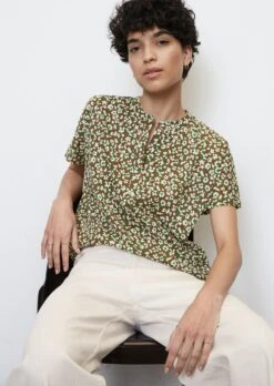 Marc O'Polo Jersey Blouse Made Of Lightweight Single Jersey Fabric -FashionLust Verkaufs-Shop 2212f000ff41e2a8f35756522b07c199 1