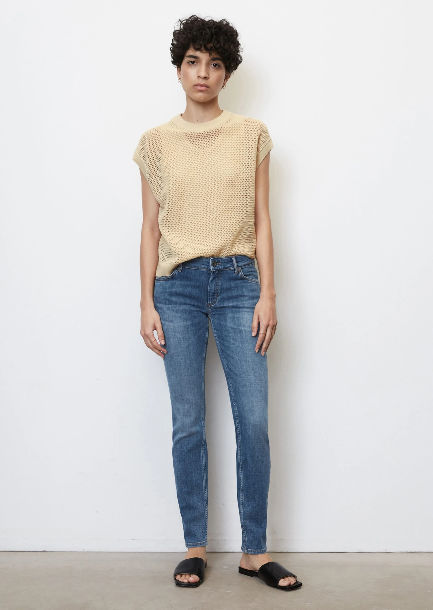 Marc O'Polo ALBY Slim Fit Jeans Made Of Stretchy Denim With A Cashmere Texture 3 Marc O'Polo ALBY Slim Fit Jeans Made Of Stretchy Denim With A Cashmere Texture