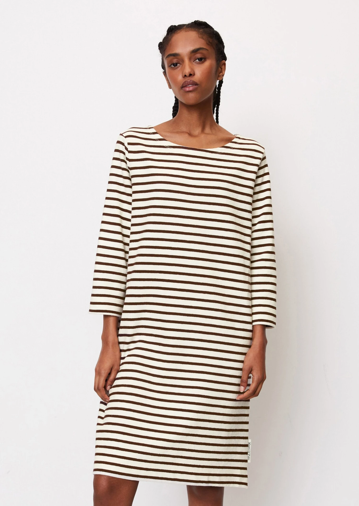 Marc O'Polo Striped Jersey Dress In A Loose Fit Made Of Organic Cotton 6 Marc O'Polo Striped Jersey Dress In A Loose Fit Made Of Organic Cotton – Bild 4