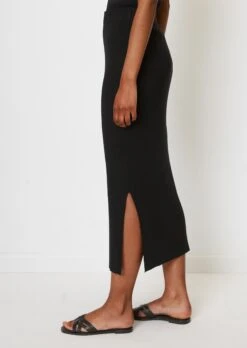 Marc O'Polo Finely Ribbed Knitted Skirt Made Of Blended Viscose -FashionLust Verkaufs-Shop 312db36427df98cbce05875e7abceea4
