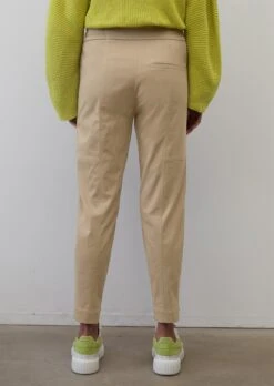 Marc O'Polo LONTTA Tapered Travel Trousers Made Of Tencel™ Lyocell -FashionLust Verkaufs-Shop 34677737e48137f410972bd8a3a7ec1e