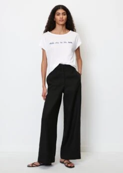 Marc O'Polo T-shirt With Floral Prints In A Loose Fit Made Of Lightweight Single Jersey -FashionLust Verkaufs-Shop 3a5e602a8173217044153cfcf6dba1bc