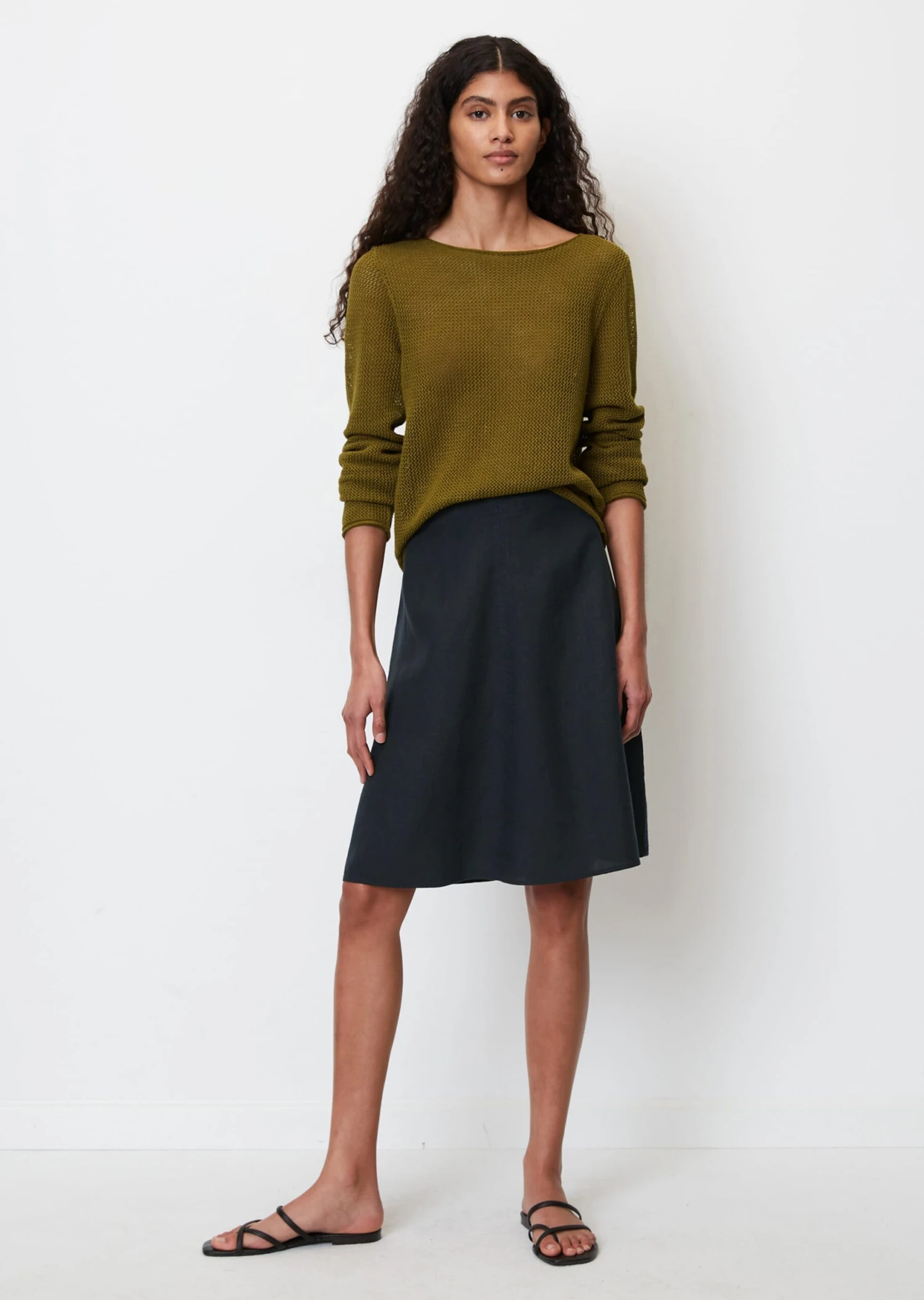 Marc O'Polo Flared Linen Skirt With An In-seam Zip 3 Marc O'Polo Flared Linen Skirt With An In-seam Zip