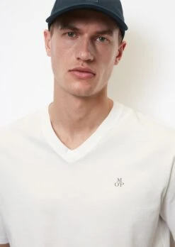 Marc O'Polo Basic V-neck T-shirt, Regular Fit Made From Pure Organic Cotton 15 Marc O'Polo Basic V-neck T-shirt, Regular Fit Made From Pure Organic Cotton -FashionLust Verkaufs-Shop 44161d1b8a0b6d4fc80cb5ef649e871a