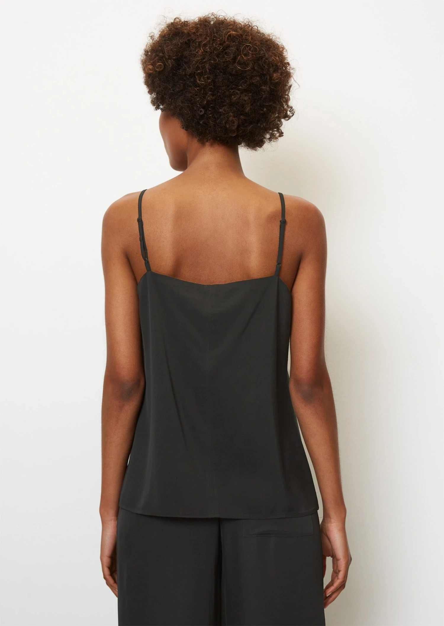 Marc O'Polo Elegant Slip Top Made From Viscose Twill 5 Marc O'Polo Elegant Slip Top Made From Viscose Twill – Bild 3