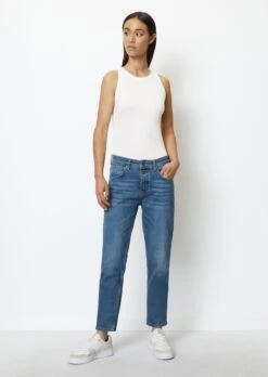 Marc O'Polo THEDA Boyfriend Cropped Jeans Made Of A Stretchy Organic Cotton Blend -FashionLust Verkaufs-Shop 477e1e7feb9bf81e8885b621007ec389 1