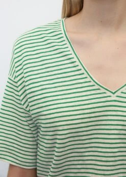 Marc O'Polo Striped V-neck T-shirt Made From Pure Linen Jersey 15 Marc O'Polo Striped V-neck T-shirt Made From Pure Linen Jersey -FashionLust Verkaufs-Shop 49c625217ecfeb19b804dad43d4fbc10
