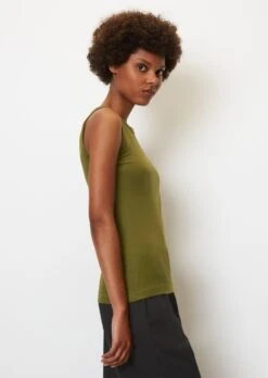 Marc O'Polo Sleeveless Top In A Regular Fit Made Of Organic Cotton Ribbed Jersey -FashionLust Verkaufs-Shop 53513efef3ebcae5acefbf2c4b389be9