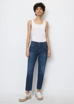 Marc O'Polo Jeans THEDA Boyfriend Mid Waist Model With Two Buttons At The Front