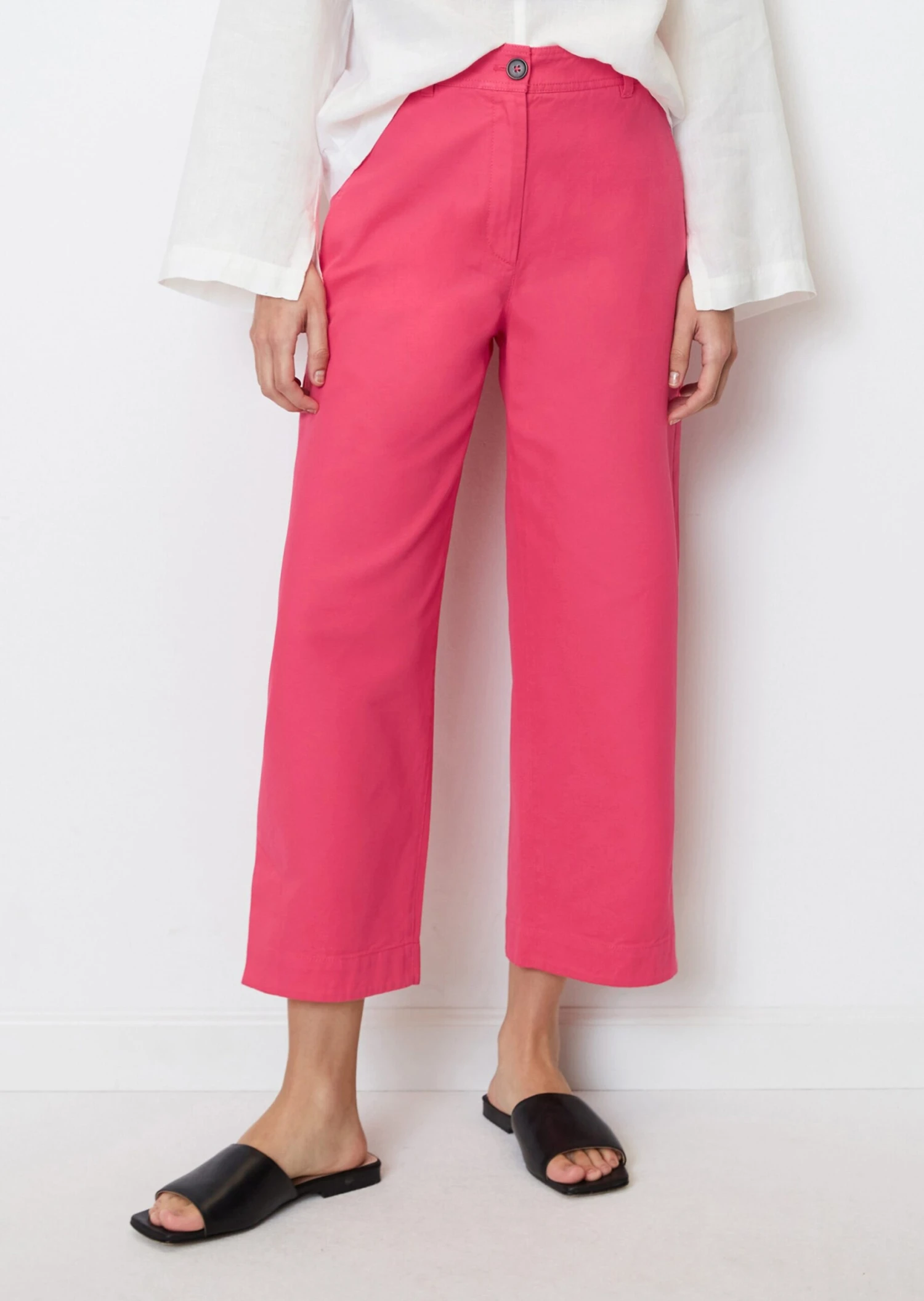 Marc O'Polo LANDE Straight Fit Trousers Made Of An Organic Cotton And Linen Blend 6 Marc O'Polo LANDE Straight Fit Trousers Made Of An Organic Cotton And Linen Blend – Bild 4