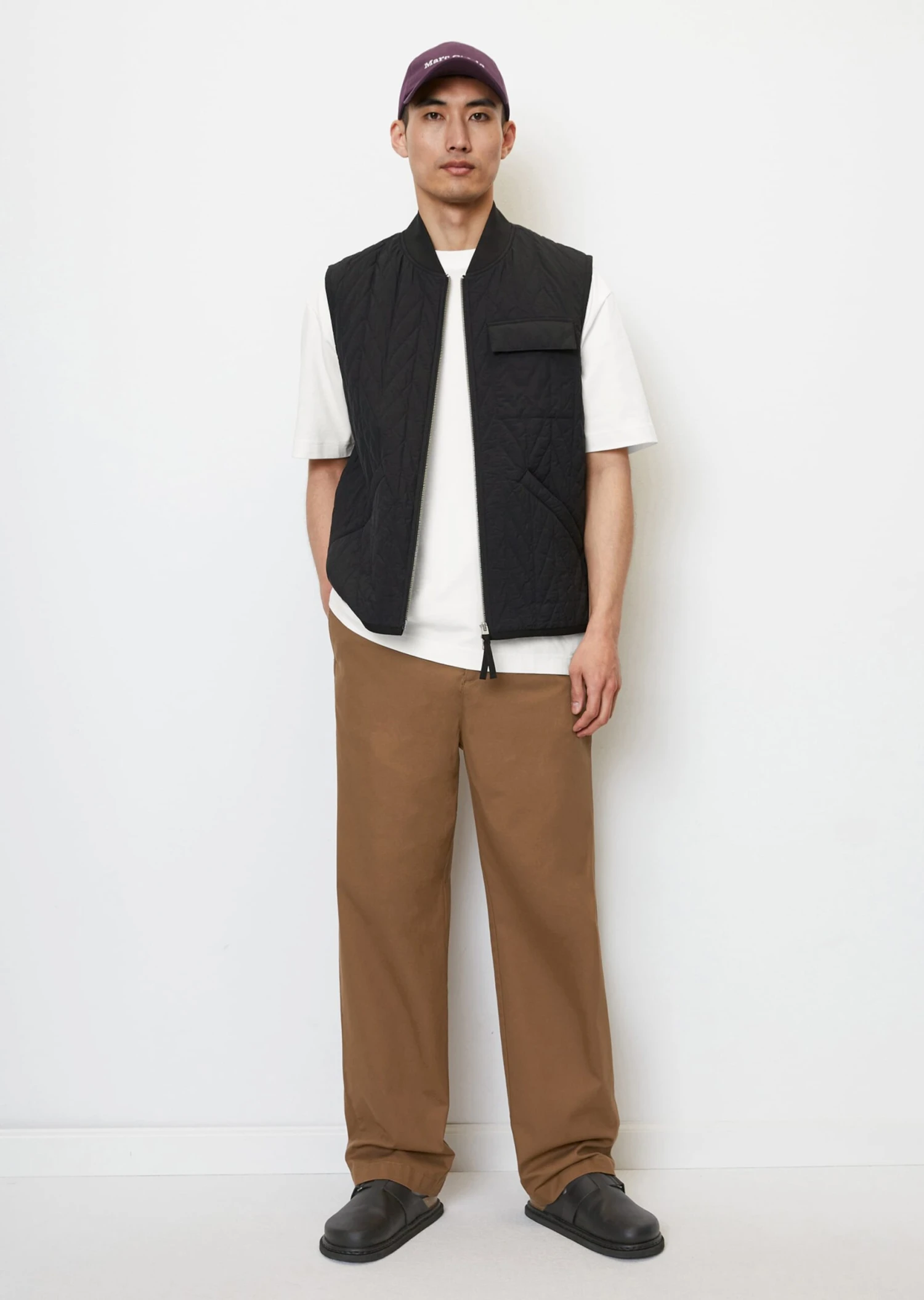 Marc O'Polo MOSSBO Chinos In A Wide Fit Made From An Organic Cotton Blend 4 Marc O'Polo MOSSBO Chinos In A Wide Fit Made From An Organic Cotton Blend – Bild 2