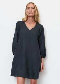 Marc O'Polo Short V-neck Linen Dress In An A-line Design -FashionLust Verkaufs-Shop 6c5f5b598d898a9d9b4a4032c6005d2d