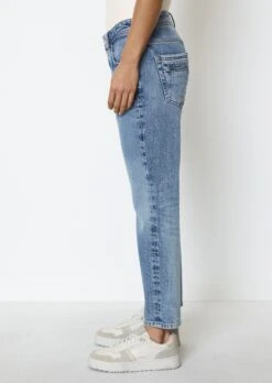 Marc O'Polo Jeans THEDA Boyfriend Mid Waist Model In An Organic Cotton Blend 16 Marc O'Polo Jeans THEDA Boyfriend Mid Waist Model In An Organic Cotton Blend -FashionLust Verkaufs-Shop 6dc5712af2f9f4a71878ef9f6e6ece9e