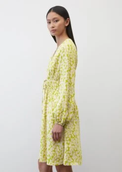 Marc O'Polo V-neck Mini Dress With An All-over Print Made From A Flowy Cupro/viscose Blend 16 Marc O'Polo V-neck Mini Dress With An All-over Print Made From A Flowy Cupro/viscose Blend -FashionLust Verkaufs-Shop 718600641206a68e7f2787e298cdeb8f