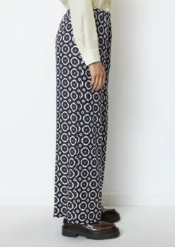 Marc O'Polo Printed Wide Leg Pants Made From Viscose Twill -FashionLust Verkaufs-Shop 749630686ba7a65d7a99d86ac5f975ee