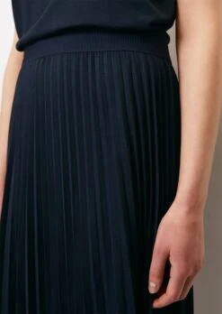 Marc O'Polo Jersey Dress With An Elasticated Waist And Pleated Skirt -FashionLust Verkaufs-Shop 77f03093a73cee98b920c4c2d50f4ff0