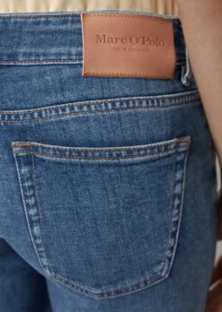Marc O'Polo ALBY Slim Fit Jeans Made Of Stretchy Denim With A Cashmere Texture 15 Marc O'Polo ALBY Slim Fit Jeans Made Of Stretchy Denim With A Cashmere Texture -FashionLust Verkaufs-Shop 7a1e38ab1042db86e69912142529bbc1