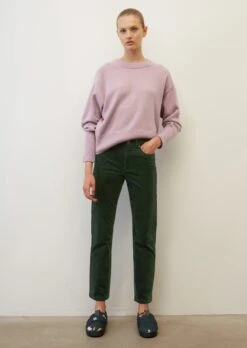 Marc O'Polo LINDE Trousers In A Straight, Cropped Cut With A High Waist Made Of Stretch Cotton Velvet -FashionLust Verkaufs-Shop 89e480f86c526fdaf243a30e0fe15cc3 1