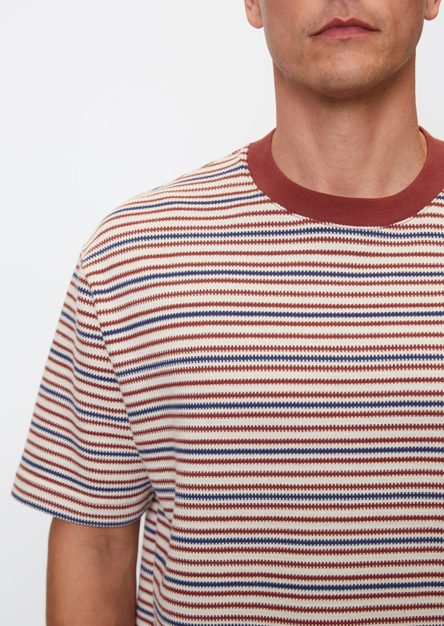 Marc O'Polo Striped T-shirt Relaxed In Soft Organic Cotton 7 Marc O'Polo Striped T-shirt Relaxed In Soft Organic Cotton – Bild 5