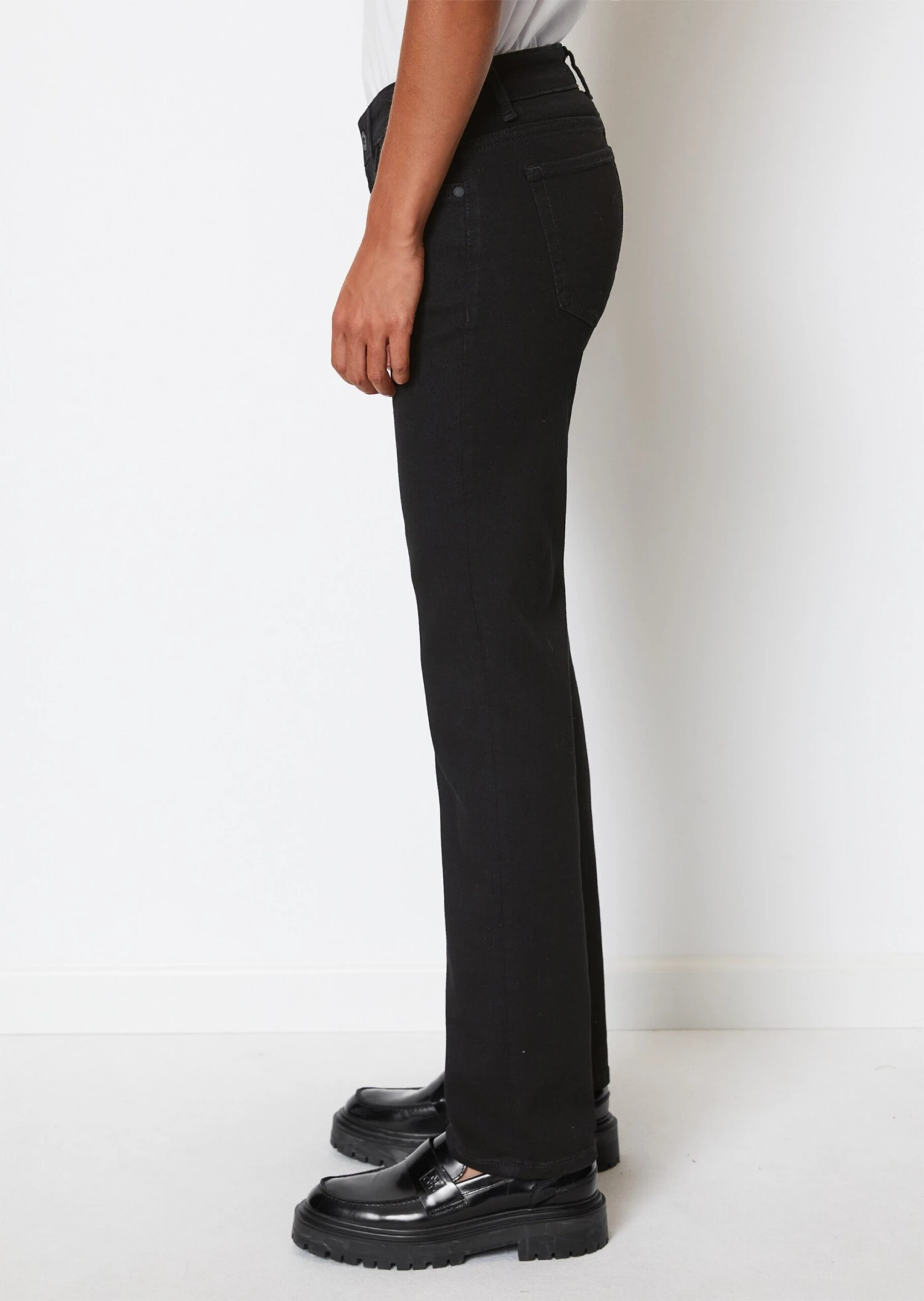 Marc O'Polo ALBY Straight Jeans Made Of A Stretchy Blend Of Organic Cotton And Lyocell 8 Marc O'Polo ALBY Straight Jeans Made Of A Stretchy Blend Of Organic Cotton And Lyocell – Bild 6