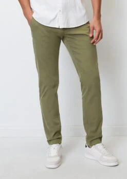 Marc O'Polo STIG Shaped Chinos In A Cotton Blend -FashionLust Verkaufs-Shop 9926ca8a49bbf756186e9291091832d8