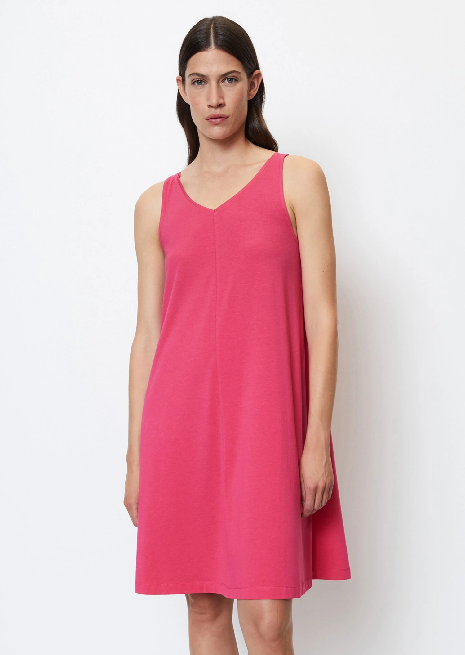 Marc O'Polo Sleeveless V-neck Jersey Dress With TENCEL™ Modal 6 Marc O'Polo Sleeveless V-neck Jersey Dress With TENCEL™ Modal – Bild 4