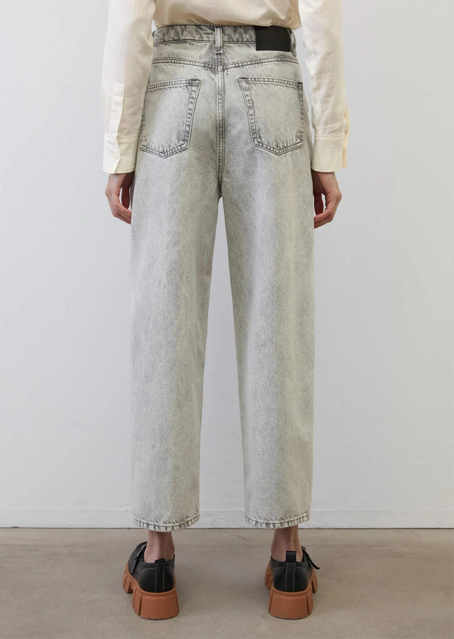 Marc O'Polo FEPPLA Cropped Barrel Jeans Made Of Pure Organic Cotton 5 Marc O'Polo FEPPLA Cropped Barrel Jeans Made Of Pure Organic Cotton – Bild 3