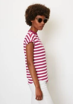 Marc O'Polo Striped T-shirt In A Regular Fit Made Of Organic Cotton -FashionLust Verkaufs-Shop a9e9a64edb1f9180b0ce95ca6eb98ae0