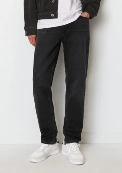 Marc O'Polo Tapered OSBY Jeans Made Of Lightweight, Authentic Rigid Denim -FashionLust Verkaufs-Shop aca7d1282e93fb2084e961d650d2b5a9
