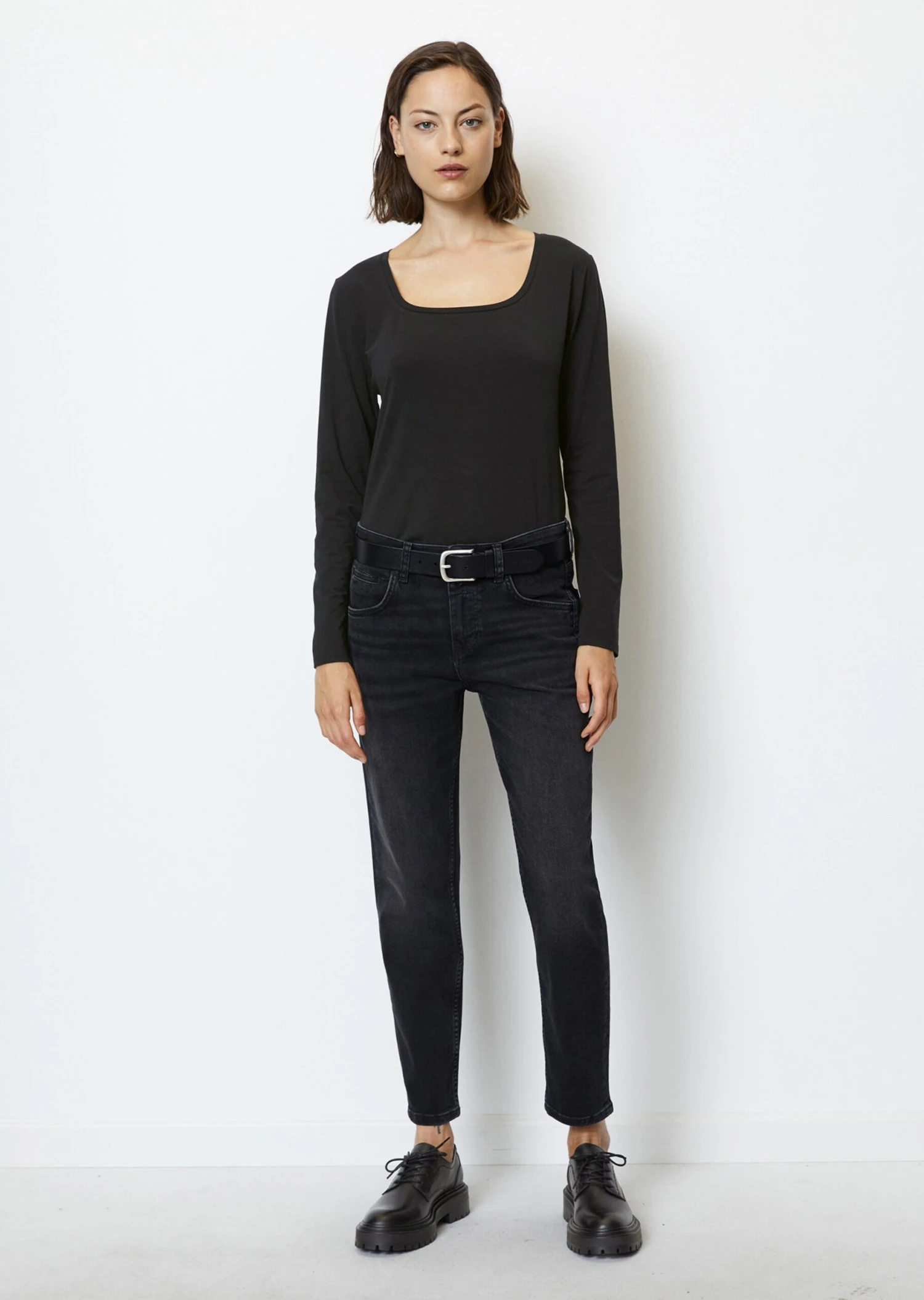 Marc O'Polo Longsleeve With Square Neckline Regular Made From OCS Blended TENCEL™ Lyocell 6 Marc O'Polo Longsleeve With Square Neckline Regular Made From OCS Blended TENCEL™ Lyocell – Bild 4