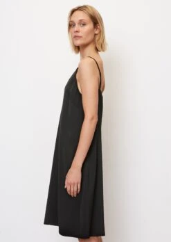 Marc O'Polo Elegant Slip Dress Made From Viscose Twill -FashionLust Verkaufs-Shop af8012ba28daf358cba9d364a1420482