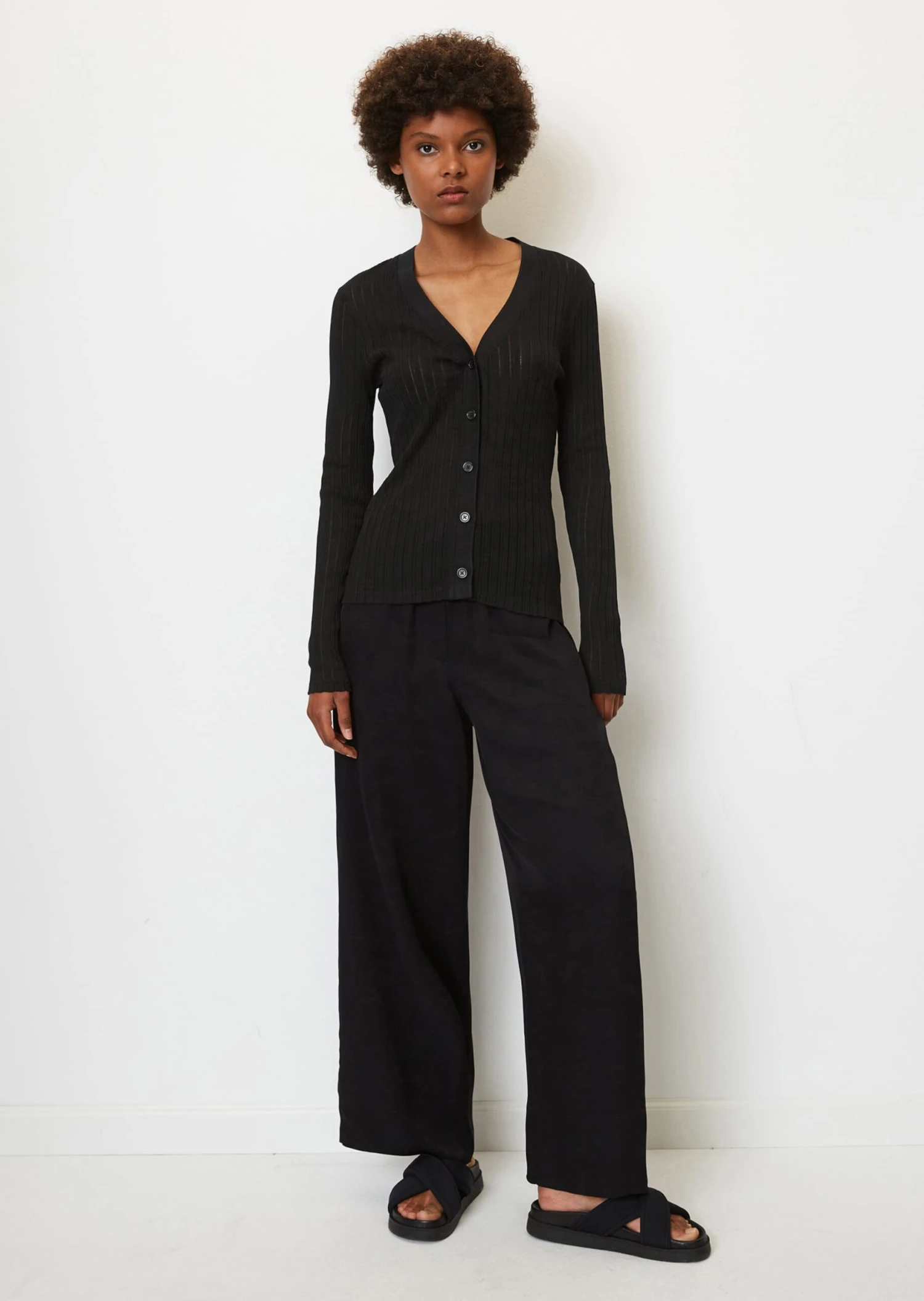 Marc O'Polo Pointelle Jersey V-neck Cardigan Made From Pure Organic Cotton 6 Marc O'Polo Pointelle Jersey V-neck Cardigan Made From Pure Organic Cotton – Bild 4