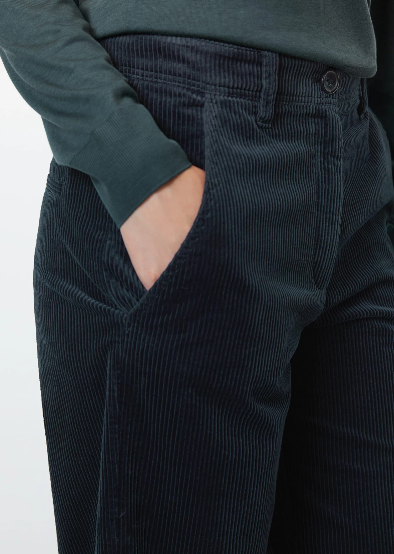 Marc O'Polo Wide Leg Pants Model LANDE Made Of Organic Corduroy Cotton 7 Marc O'Polo Wide Leg Pants Model LANDE Made Of Organic Corduroy Cotton – Bild 5