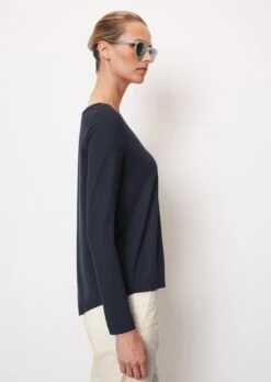 Marc O'Polo V-neck Long Sleeve Top In A Loose Fit From LENZING™ ECOVERO™ -FashionLust Verkaufs-Shop bb53972c3c76c61c51debbb071dcfd46
