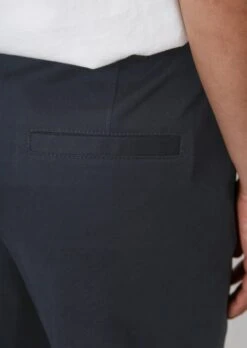 Marc O'Polo KALNI Chinos Made Of Organic Stretch Cotton -FashionLust Verkaufs-Shop bc8eebc1e52740cd2d1d16817aaa9393