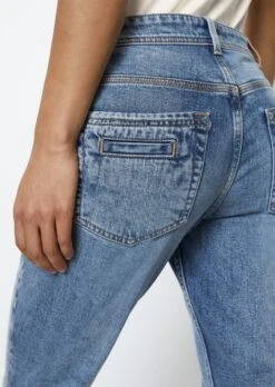Marc O'Polo Jeans THEDA Boyfriend Mid Waist Model In An Organic Cotton Blend 15 Marc O'Polo Jeans THEDA Boyfriend Mid Waist Model In An Organic Cotton Blend -FashionLust Verkaufs-Shop c8a1a4b00deb93b5732b439ab8afc668