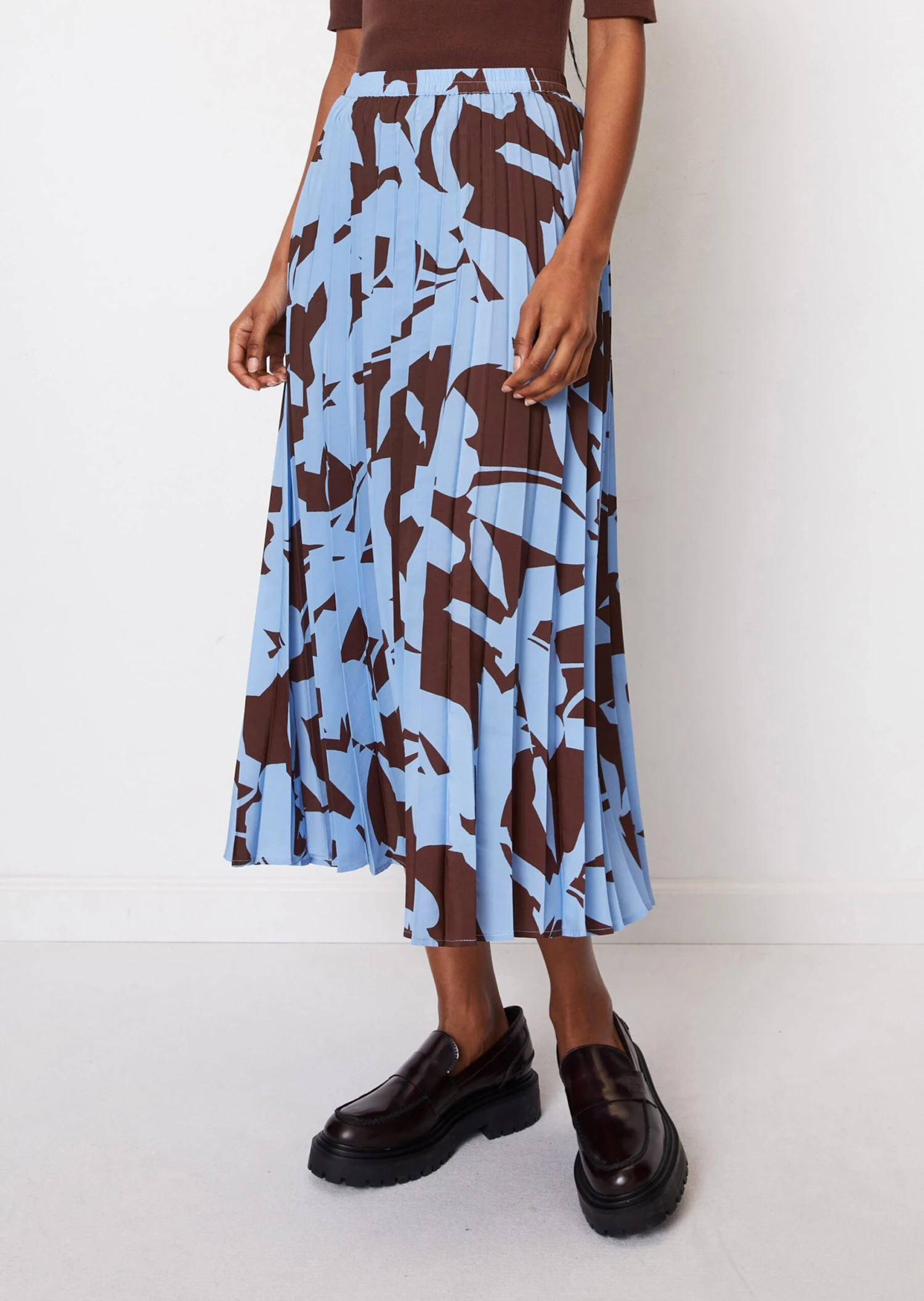 Marc O'Polo Pleated A-line Skirt With An All-over Print Made From Recycled Polyester 6 Marc O'Polo Pleated A-line Skirt With An All-over Print Made From Recycled Polyester – Bild 4