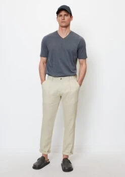 Marc O'Polo V-neck T-shirt In A Regular Fit Made From Pure Organic Cotton -FashionLust Verkaufs-Shop ca9b9dd5f4bbc980acb4025dd1a59d91 1