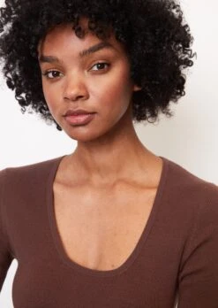 Marc O'Polo Short-sleeved Knitted Jumper With A Square Neckline Made Of Organic Cotton -FashionLust Verkaufs-Shop d17ead06930d3659bd277c1b6a506c8a