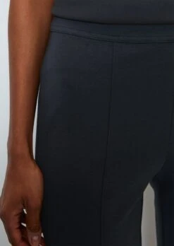 Marc O'Polo Flared Jersey Slim Trousers In A Soft Interlock Fabric -FashionLust Verkaufs-Shop d441ca990047ef37c04948823fa49541