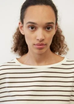 Marc O'Polo Stretchy, Striped Long Sleeve Top In A Regular, Cropped Fit Made Of Soft, Peached Jersey 15 Marc O'Polo Stretchy, Striped Long Sleeve Top In A Regular, Cropped Fit Made Of Soft, Peached Jersey -FashionLust Verkaufs-Shop d4690673c7b67682700850e27dc965f2