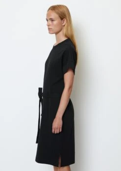 Marc O'Polo Belted T-shirt Dress Made Of Interlock Jersey -FashionLust Verkaufs-Shop d4891391b1d2a1d5e4eee6fadd03e326