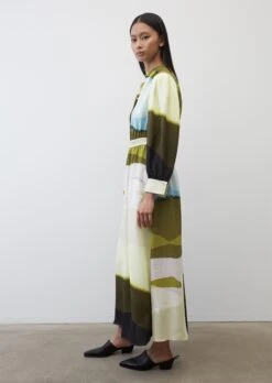 Marc O'Polo Maxi Dress With An All-over Print Made From A Flowy Cupro/viscose Blend -FashionLust Verkaufs-Shop d56ba1a3dd5bb1eeead7e66a235bd9ac