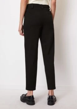 Marc O'Polo KALNI Tapered Chinos Made Of Organic Stretch Cotton -FashionLust Verkaufs-Shop da1c8409b8e3277927c3d0bb6e47e771